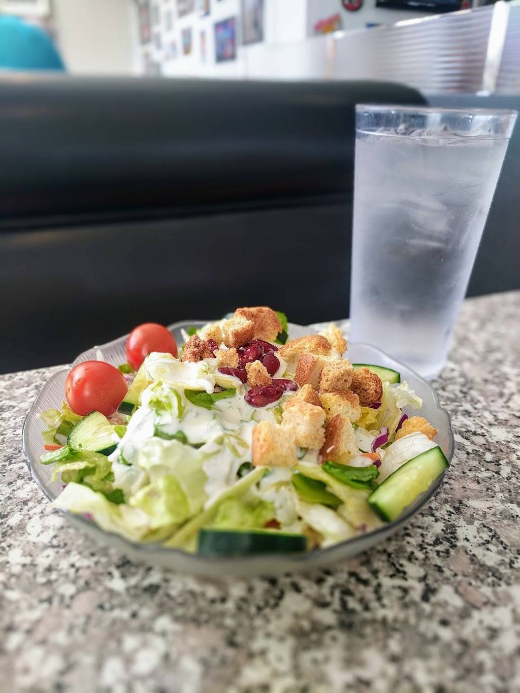 The Original Mikes Diner | restaurant | 9139 E Stockton Blvd, Elk Grove, CA 95624, USA | 9166868488 OR +1 916-686-8488