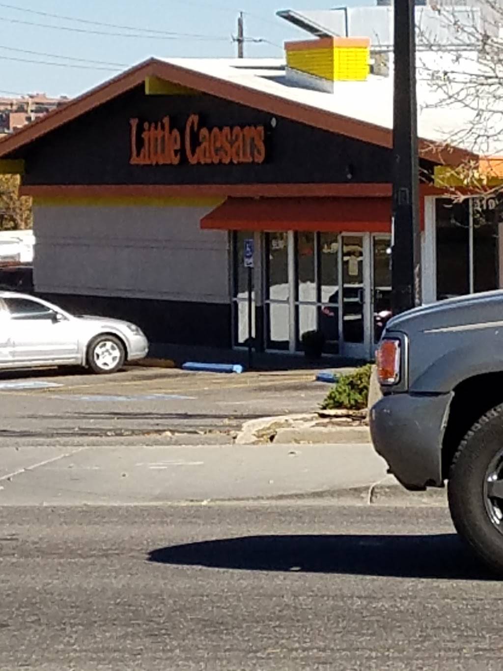 Little Caesars Pizza | meal takeaway | 9190 N Pecos St, Thornton, CO 80221, USA | 3034129200 OR +1 303-412-9200