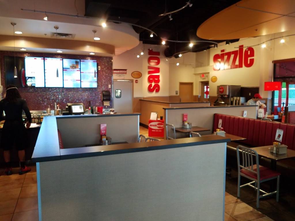 Smashburger | restaurant | 8045 Flying Cloud Dr, Eden Prairie, MN 55344, USA | 9529439010 OR +1 952-943-9010