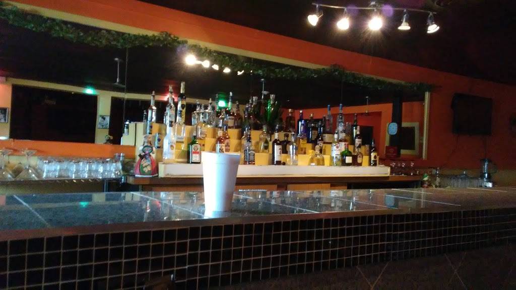 Los Dos Compadres | restaurant | 2409 Mannheim Rd, Franklin Park, IL 60131, USA | 8474555990 OR +1 847-455-5990