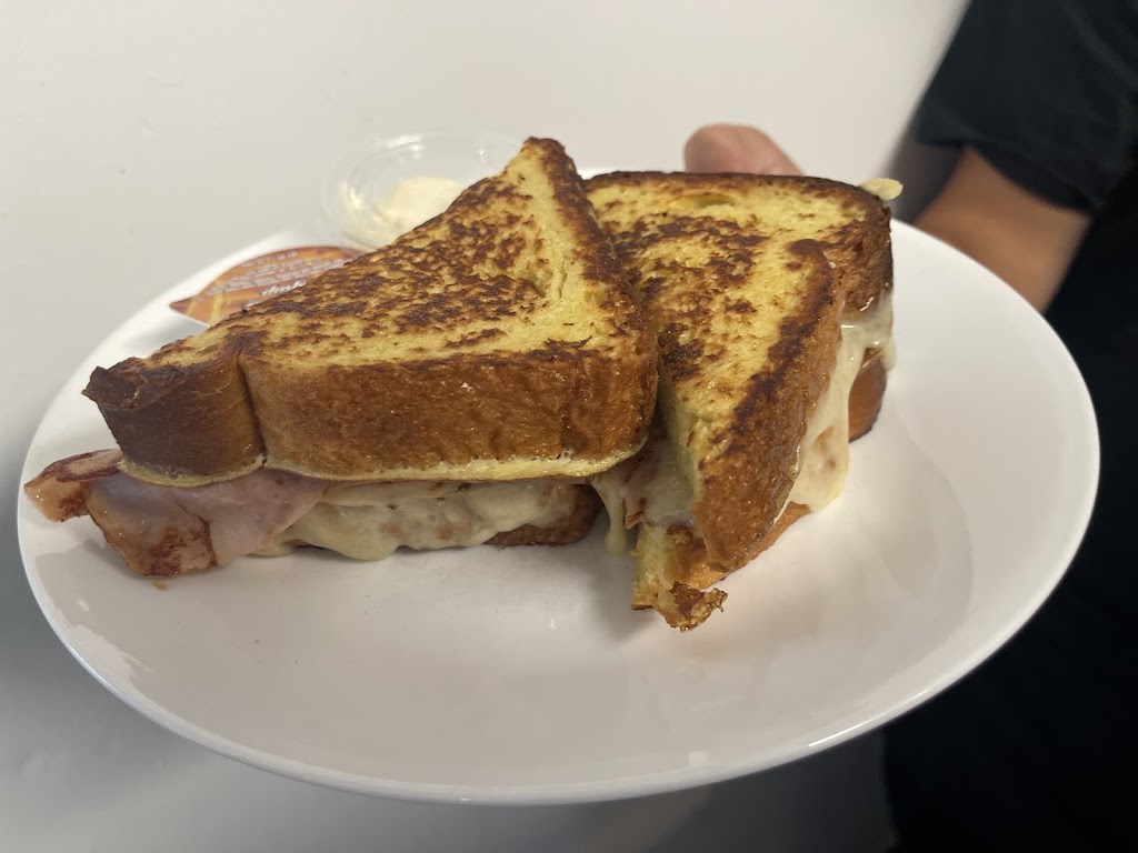 Phoenixville Café | cafe | 106 Bridge St, Phoenixville, PA 19460, USA | 4846684661 OR +1 484-668-4661