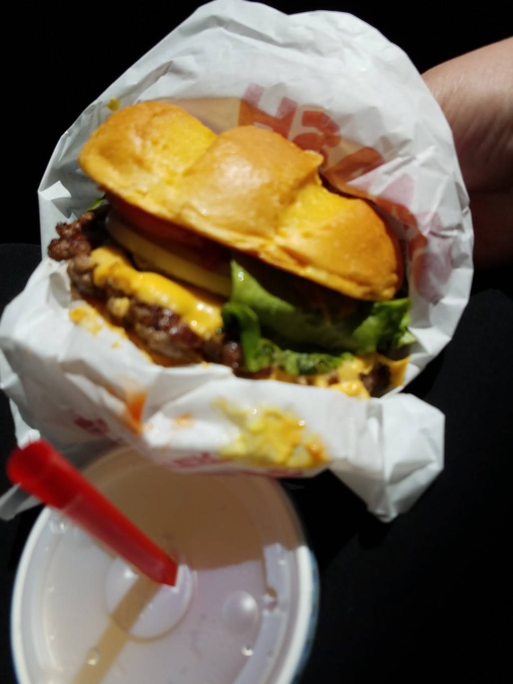 Smashburger | restaurant | 2925 S Alma School Rd Ste 8, Chandler, AZ 85286, USA | 6028920658 OR +1 602-892-0658