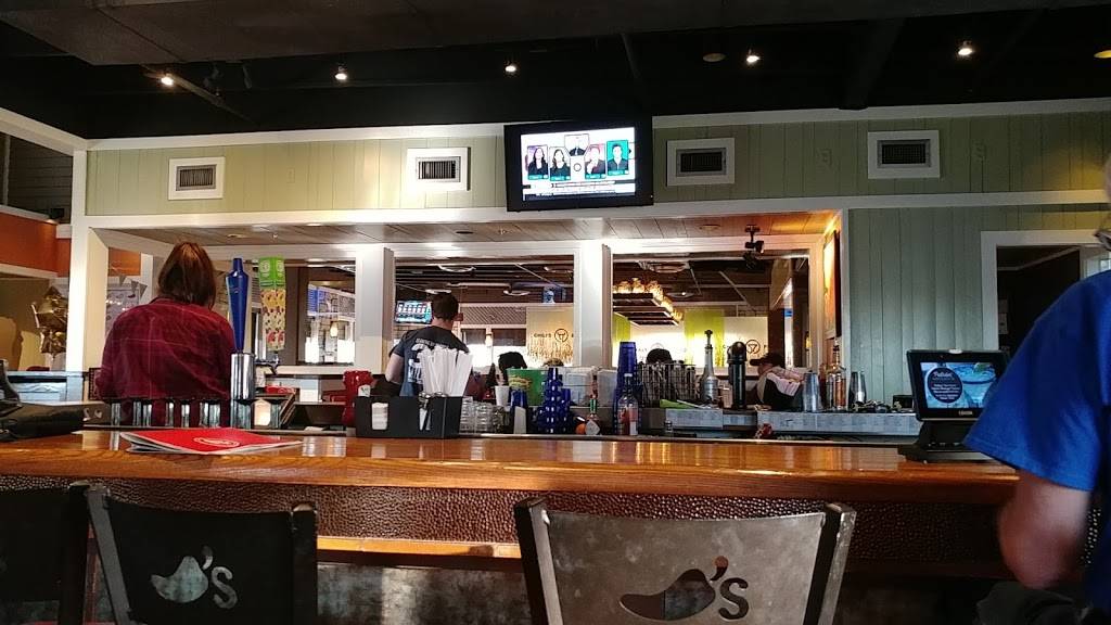 Chilis Grill & Bar | restaurant | 1637 S Stapley Dr, Mesa, AZ 85204, USA | 4806332900 OR +1 480-633-2900