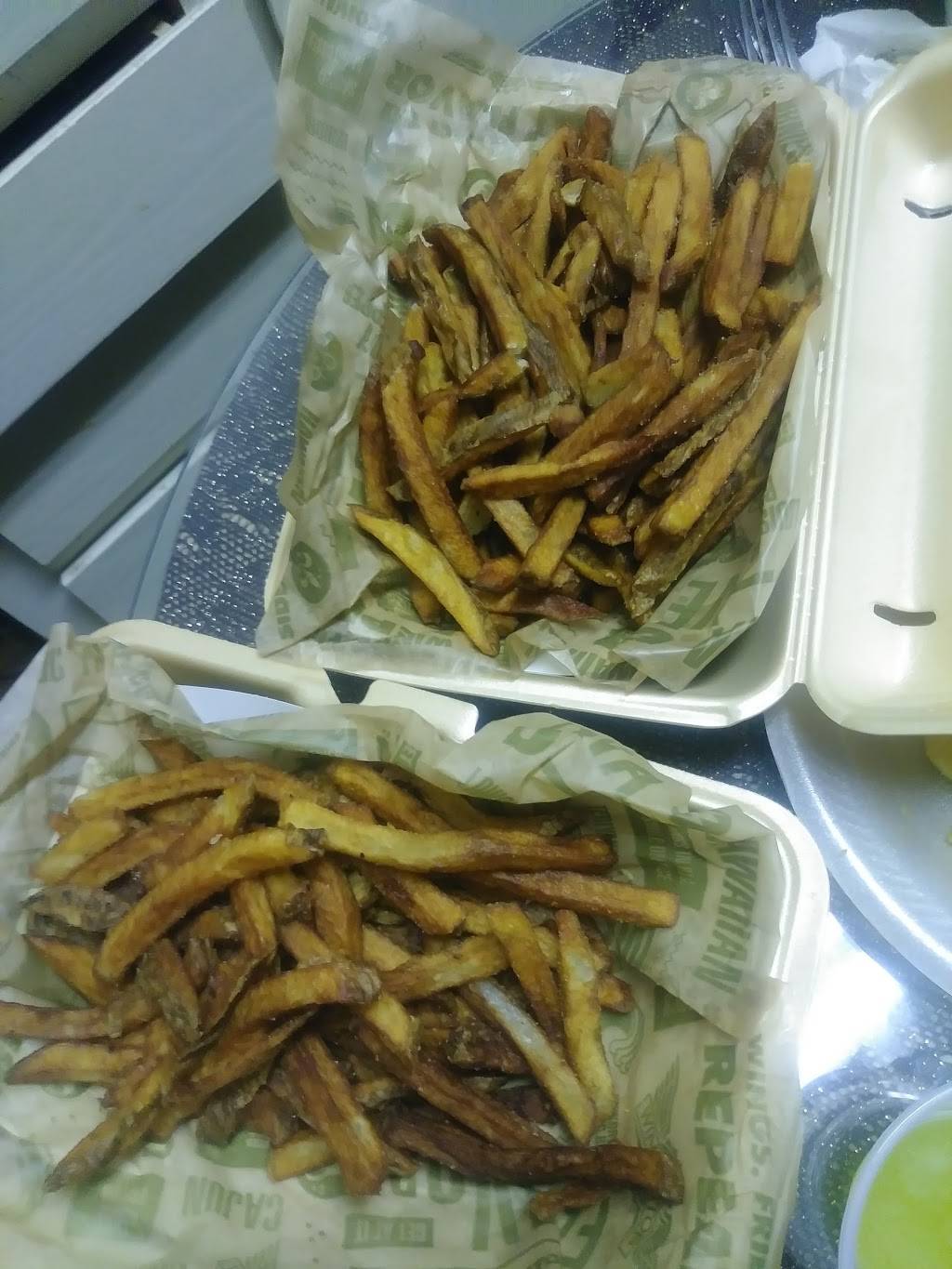 Wingstop | restaurant | 7250 Rivers Ave Unit 200-3, North Charleston, SC 29406, USA | 8432619464 OR +1 843-261-9464