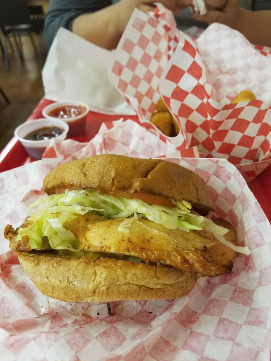 Ye Ole Butcher Shop | restaurant | 811 E 15th St, Plano, TX 75074, USA | 9724231848 OR +1 972-423-1848