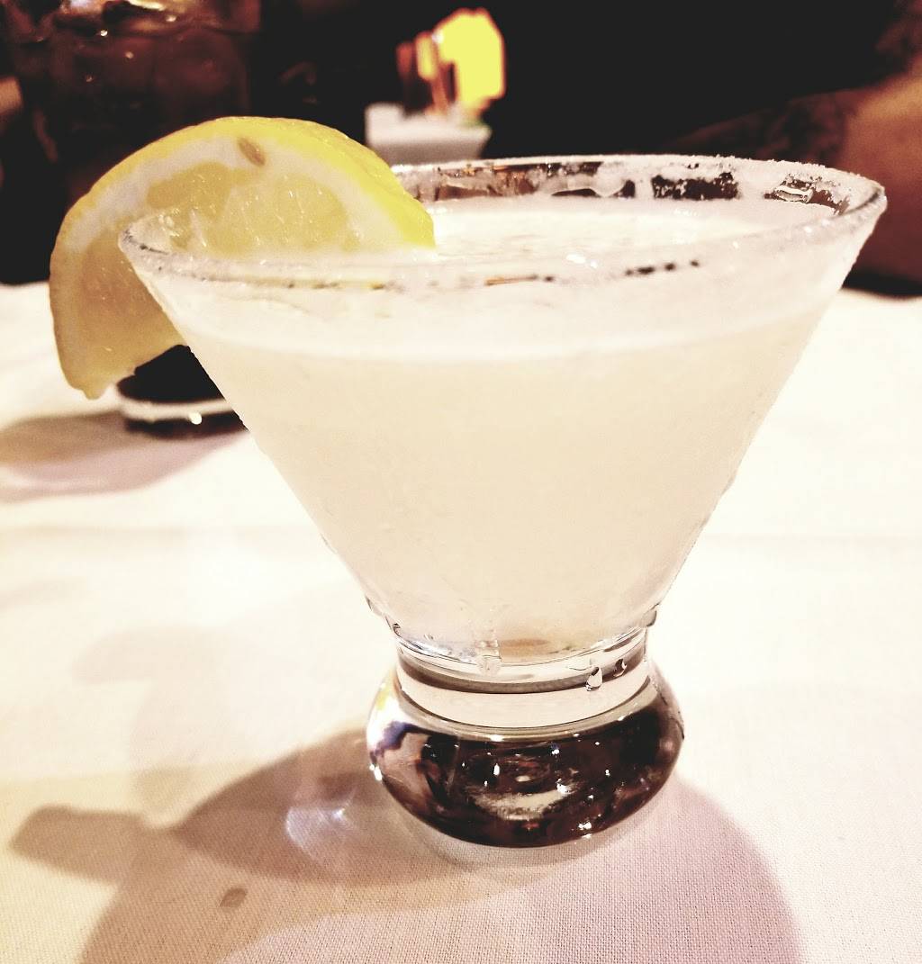 Taos Restaurant & Lounge | restaurant | 356 Paterson Ave, East Rutherford, NJ 07073, USA | 2014608988 OR +1 201-460-8988