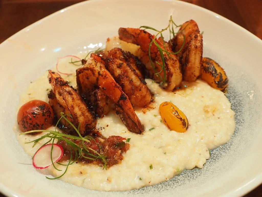 Tiffins Restaurant | restaurant | 2901 Osceola Pkwy Discovery Island, Orlando, FL 32830, USA | 4079391947 OR +1 407-939-1947