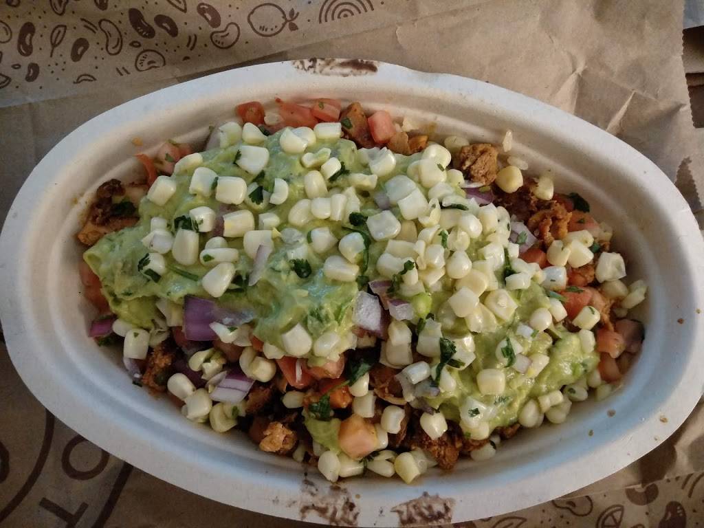 Chipotle Mexican Grill | restaurant | 13700 E Colfax Ave unit a, Aurora, CO 80011, USA | 3033442140 OR +1 303-344-2140