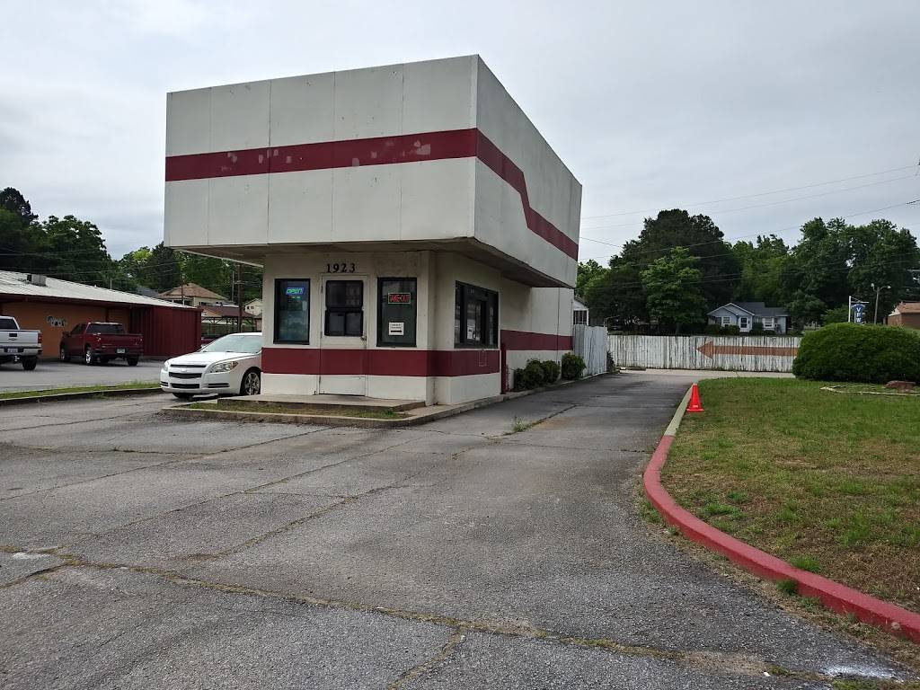 Rice N Roll | restaurant | 1923 Main St, Van Buren, AR 72956, USA | 4796895074 OR +1 479-689-5074