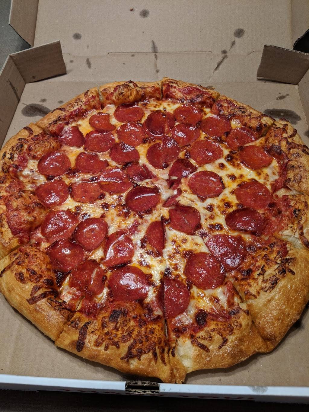 The Pizzas Champ | restaurant | 2709 E Grand River Ave, Howell, MI 48843, USA | 5175792249 OR +1 517-579-2249