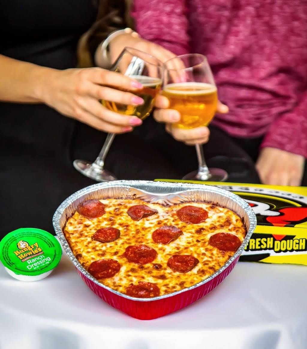 Hungry Howies Pizza | meal delivery | 4270 River Oaks Dr, Myrtle Beach, SC 29579, USA | 8438060008 OR +1 843-806-0008