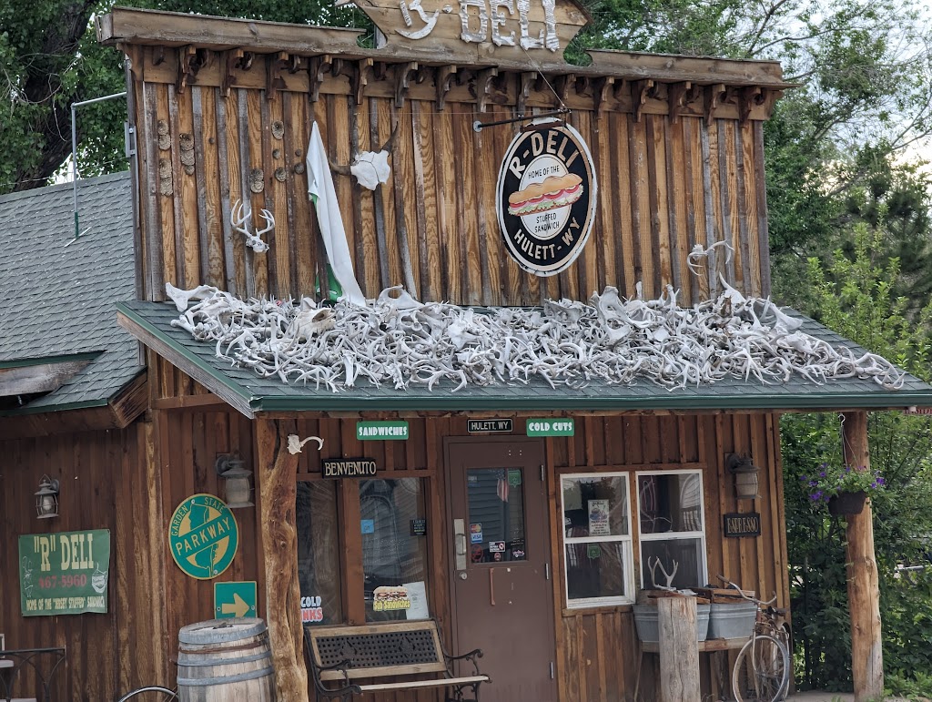 R - Deli | restaurant | 116 WY-24, Hulett, WY 82720, USA | 3074675960 OR +1 307-467-5960