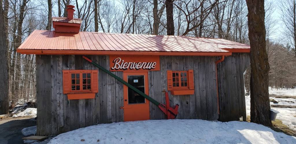 Cabane A Sucre Bouvrette | restaurant | 1000 Rue Nobel, Saint-Jérôme, QC J7Z 7A3, Canada | 4504384659 OR +1 450-438-4659