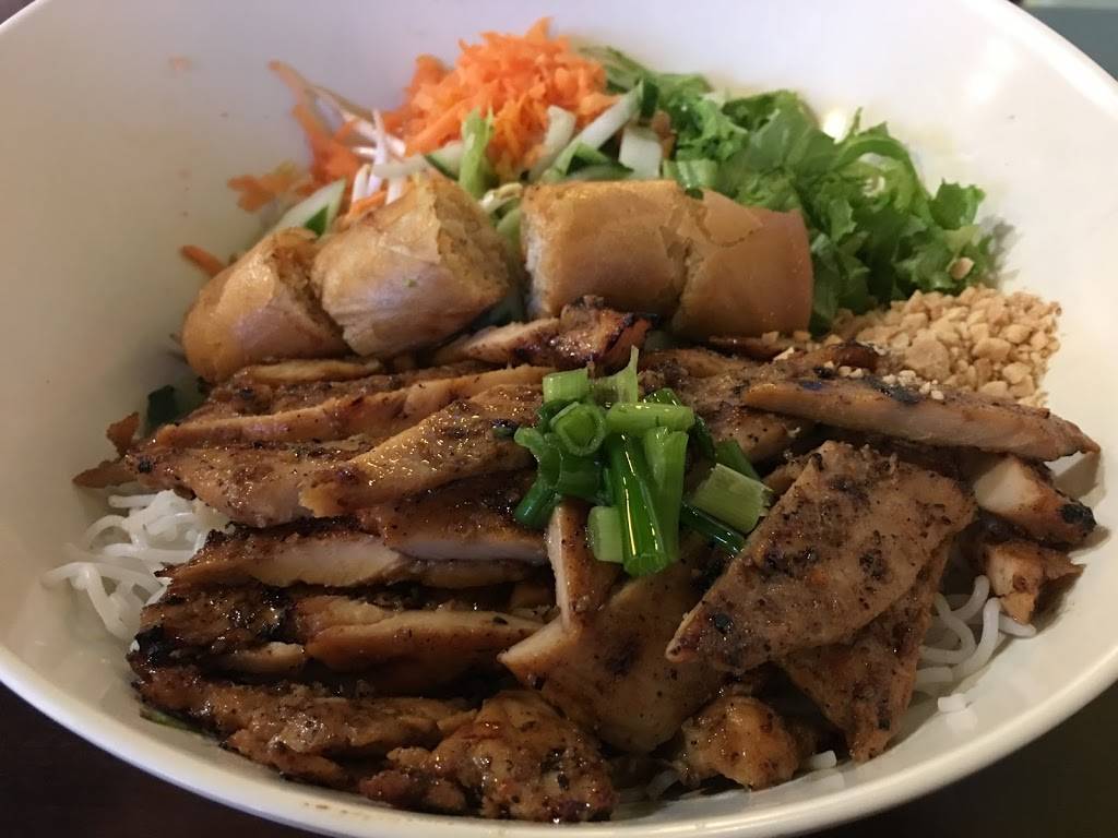 Pho Envy | restaurant | 8611 Hillcrest Rd, Dallas, TX 75248, USA | 2149871468 OR +1 214-987-1468