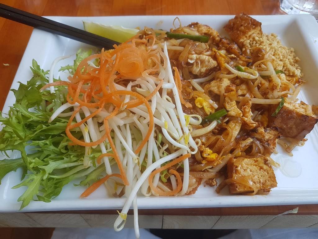 Koh Samui & The Monkey | restaurant | 415 Brannan St, San Francisco, CA 94107, USA | 4153690007 OR +1 415-369-0007