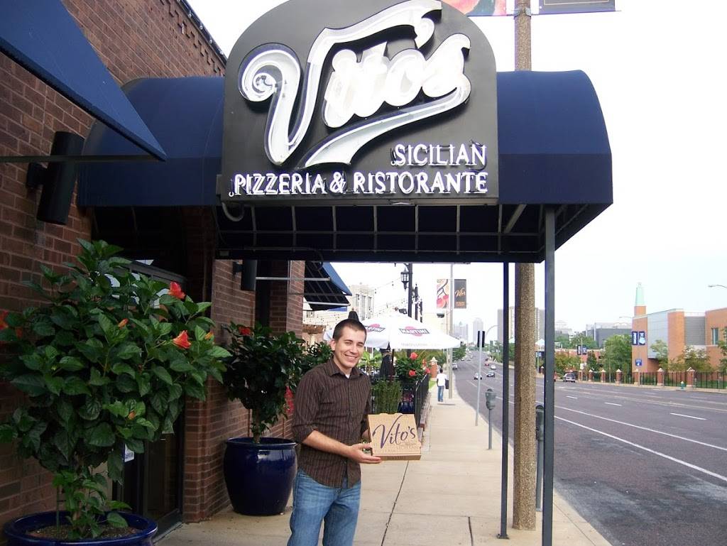 Vitos Sicilian Pizzeria & Ristorante | restaurant | 3515 Lindell Blvd, St. Louis, MO 63103, USA | 3145348486 OR +1 314-534-8486