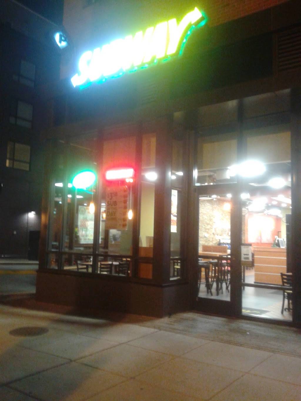 Subway Restaurants | restaurant | Fort Totten Square, 314 Riggs Rd NE, Washington, DC 20011, USA | 2026350243 OR +1 202-635-0243