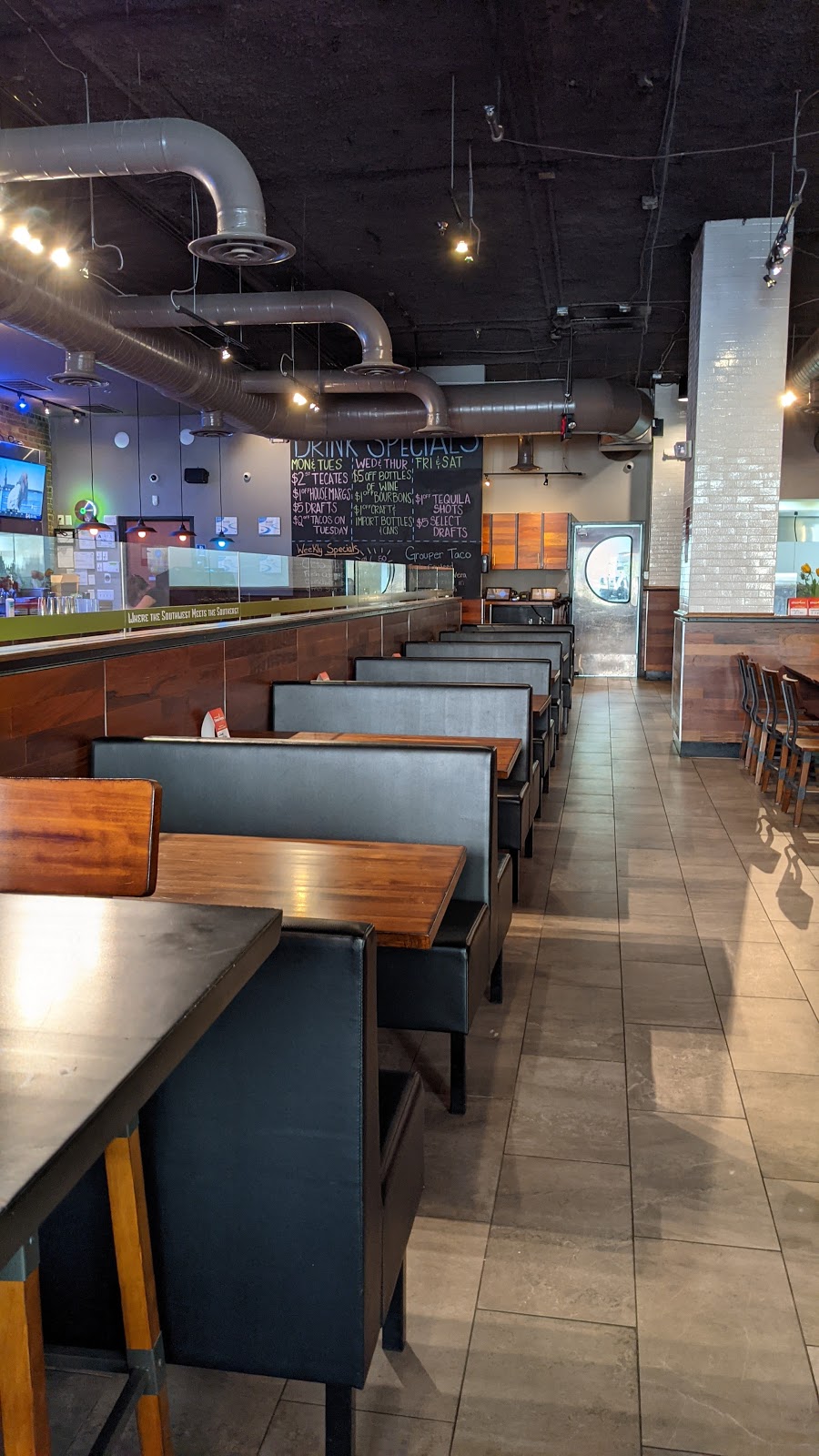 Flying Mayan | restaurant | 319 Fayetteville St, Raleigh, NC 27601, USA | 9196151574 OR +1 919-615-1574