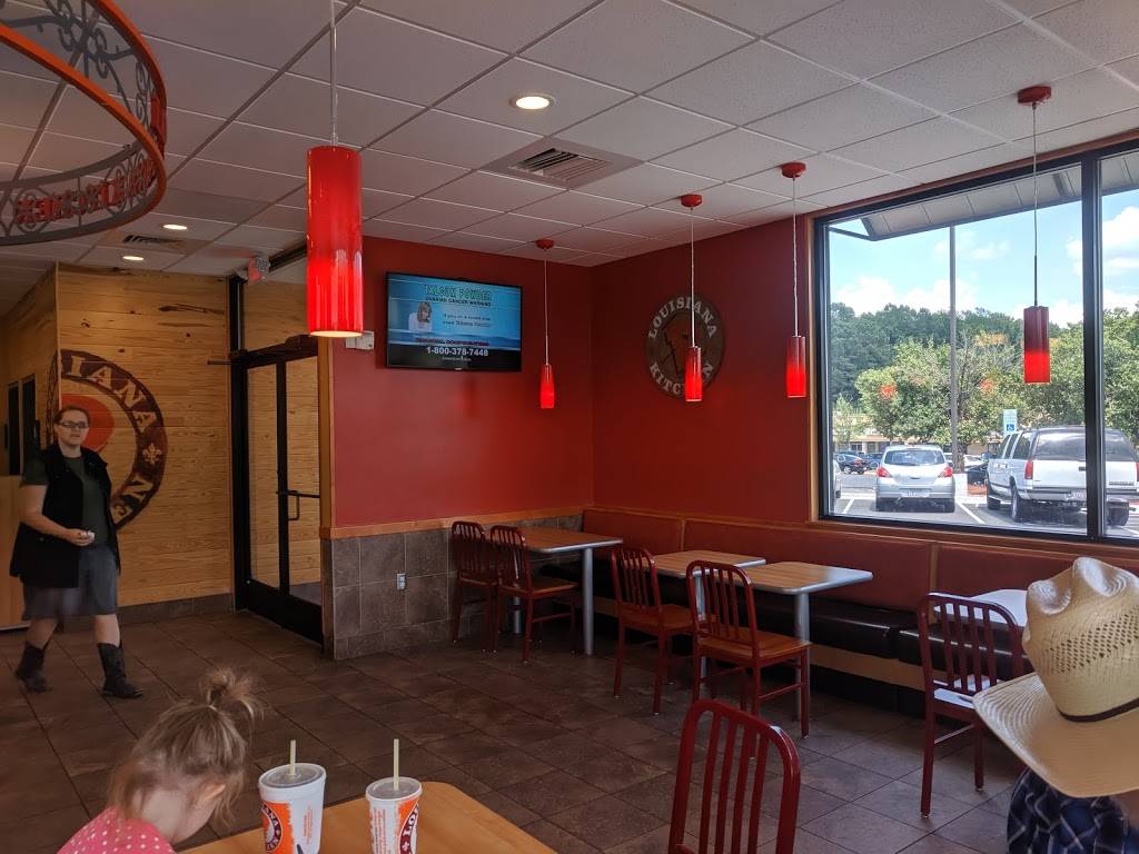 Popeyes Louisiana Kitchen | restaurant | 3318 Capital Blvd, Raleigh, NC 27604, USA | 9198905078 OR +1 919-890-5078