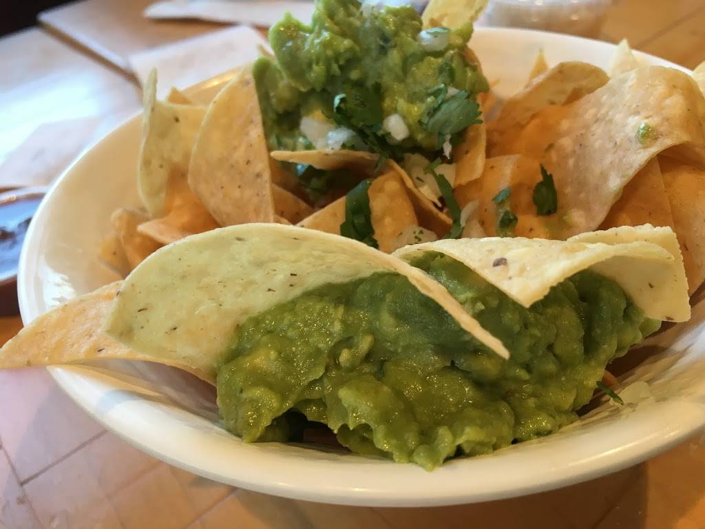 Rubios Coastal Grill | restaurant | 18517 Brookhurst St, Fountain Valley, CA 92708, USA | 7143785232 OR +1 714-378-5232