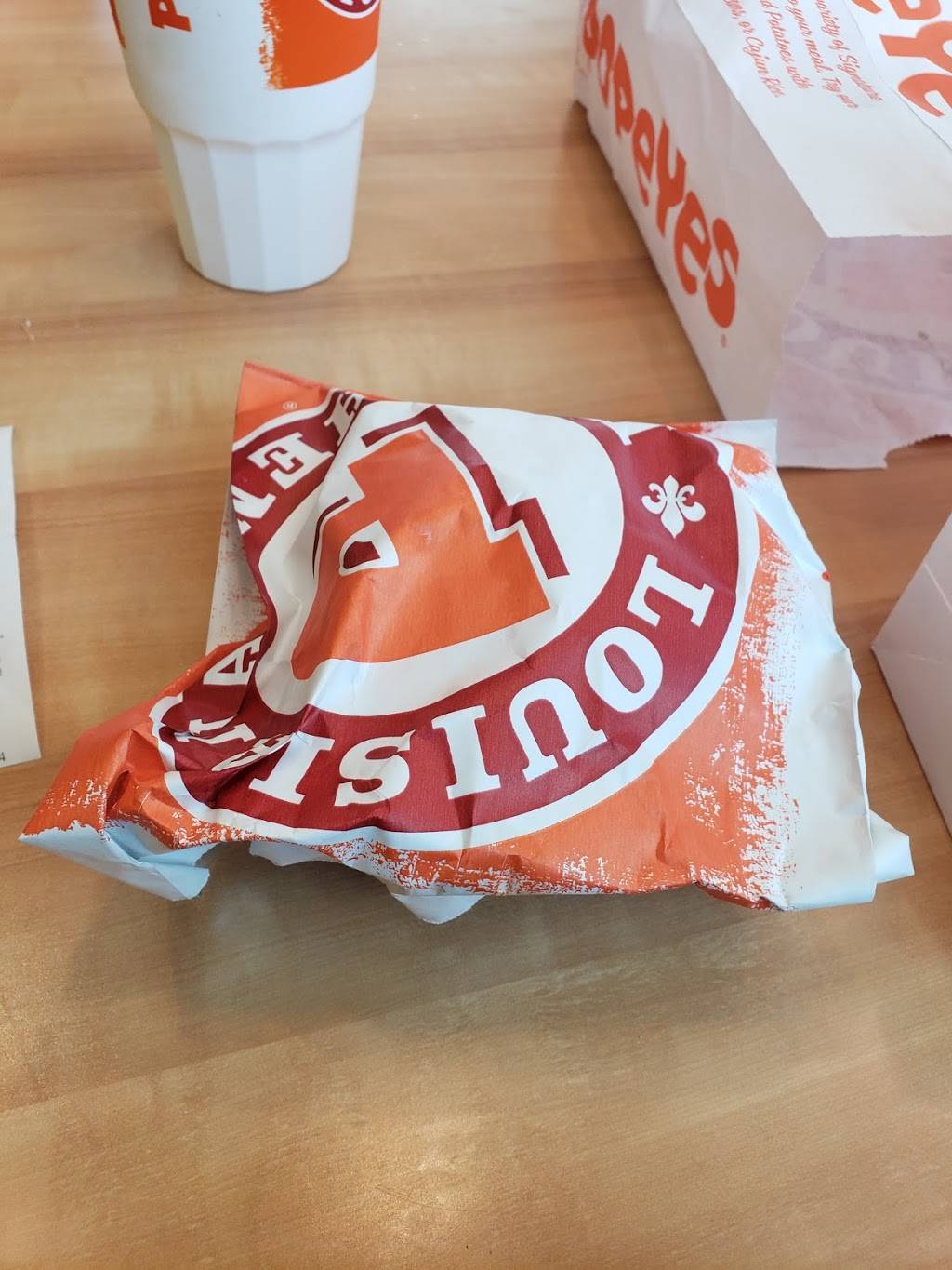 Popeyes Louisiana Kitchen | restaurant | 4933 New Jesup Hwy, Brunswick, GA 31520, USA | 9125777028 OR +1 912-577-7028