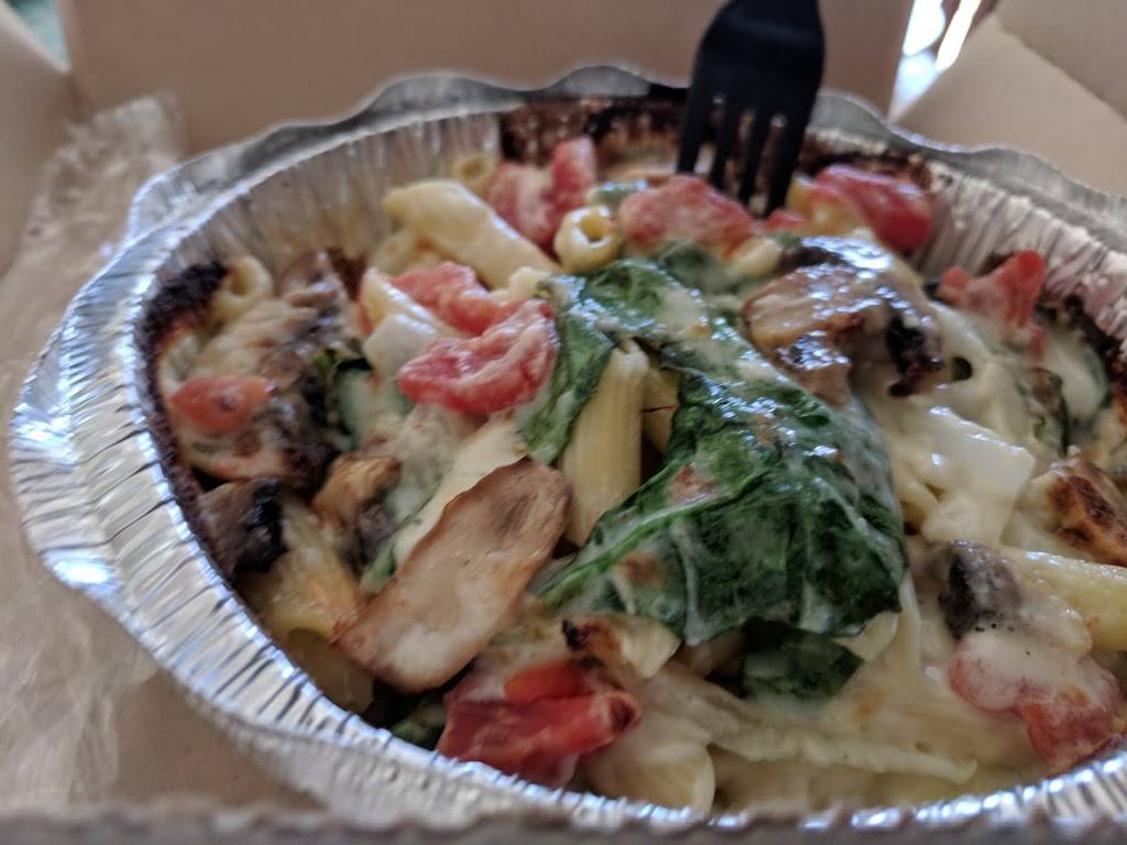 Dominos Pizza | meal delivery | 3661 Las Posas Rd, Camarillo, CA 93010, USA | 8053836666 OR +1 805-383-6666