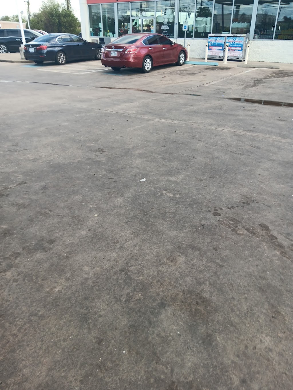 Shell | restaurant | 9009 Clinton Dr, Houston, TX 77029, USA | 7136712334 OR +1 713-671-2334