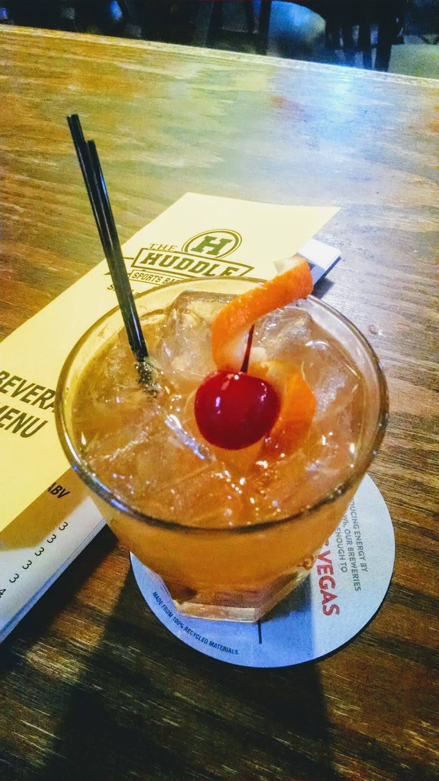 The Huddle Sports Bar and Grill | restaurant | 2400 E Fort Union Blvd, Cottonwood Heights, UT 84121, USA | 8014388300 OR +1 801-438-8300