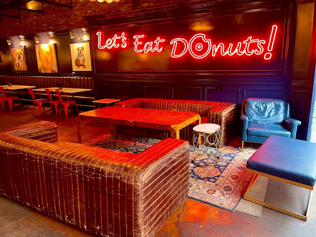 Donut Crazy New Haven | cafe | 290 York St, New Haven, CT 06511, USA | 2037454149 OR +1 203-745-4149