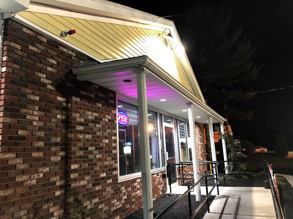 Saga Sushi | restaurant | 9 Harding St, Lakeville, MA 02347, USA | 5089479666 OR +1 508-947-9666