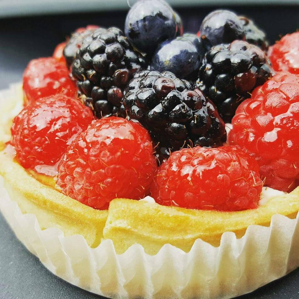 Nguyens Vietnamese | restaurant | 400 Speedvale Ave W, Guelph, ON N1H 8H3, Canada | 5192653395 OR +1 519-265-3395