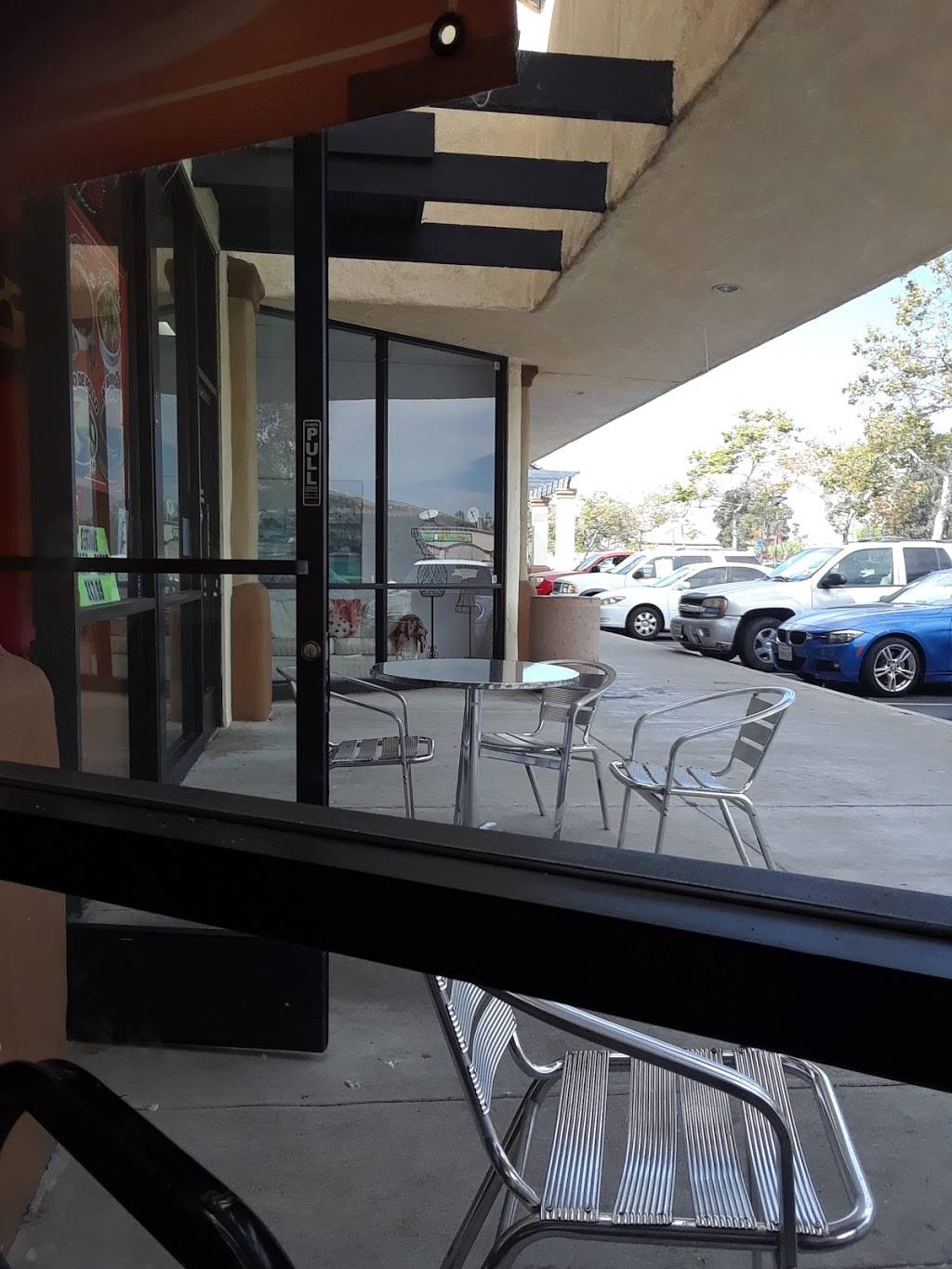 Los Amigos | restaurant | 3935 Mission Ave, Oceanside, CA 92058, USA | 7604350921 OR +1 760-435-0921