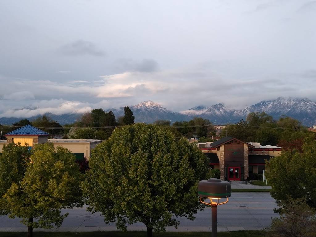 The Break Sports Grill West Valley | restaurant | 3396 S Decker Lake Dr, West Valley City, UT 84119, USA | 3852590475 OR +1 385-259-0475