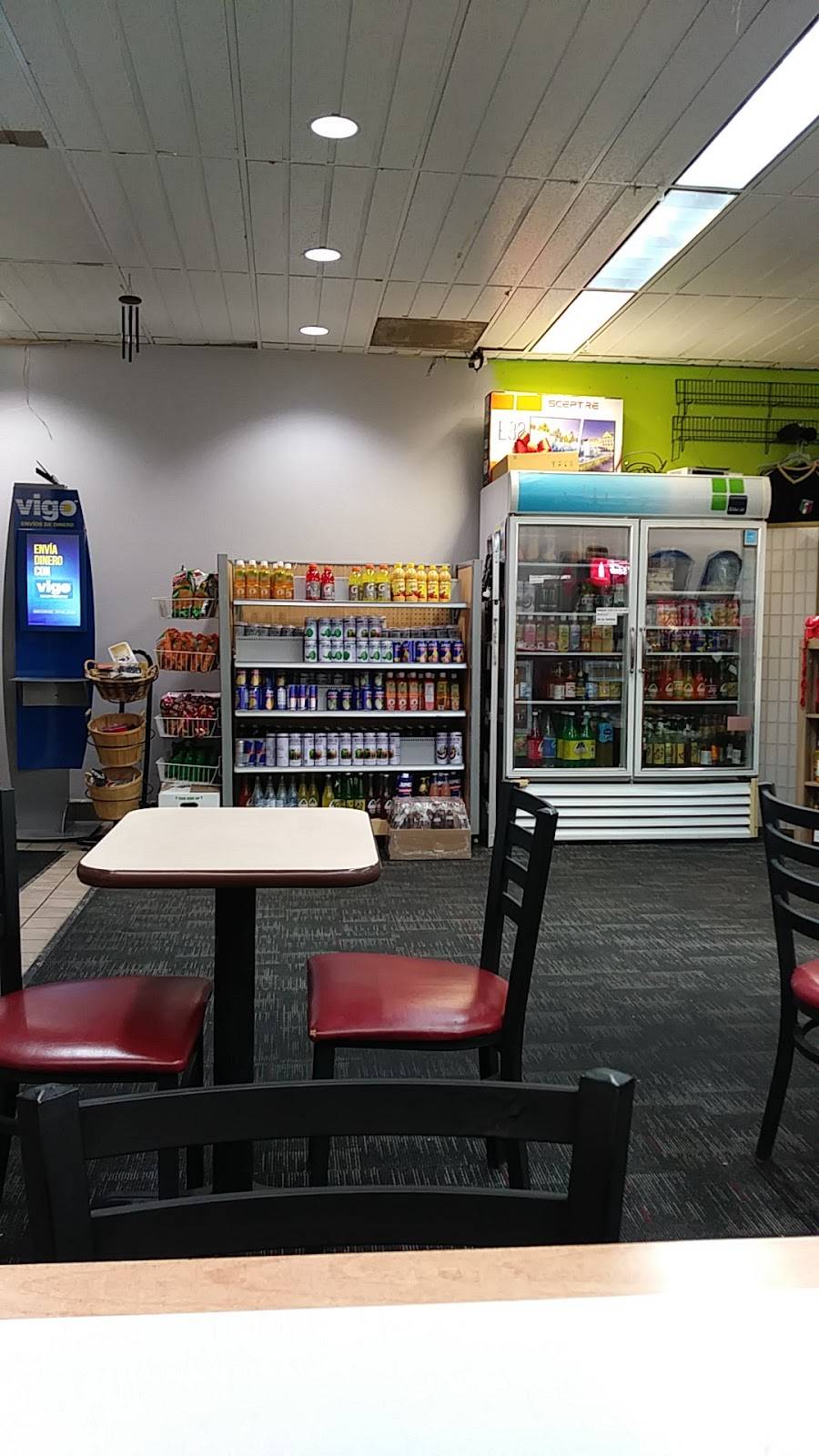 Oscars Authentic Mexican Grill | restaurant | 2034 E Santa Fe St, Olathe, KS 66062, USA | 9134409385 OR +1 913-440-9385