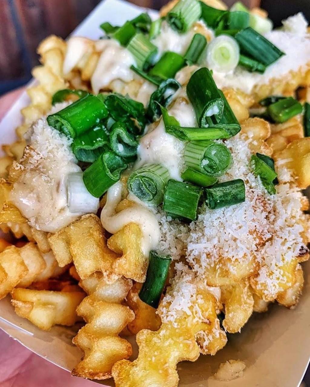 Paradise cafe | restaurant | 4810 E Busch Blvd, Tampa, FL 33617, USA | 8138429404 OR +1 813-842-9404