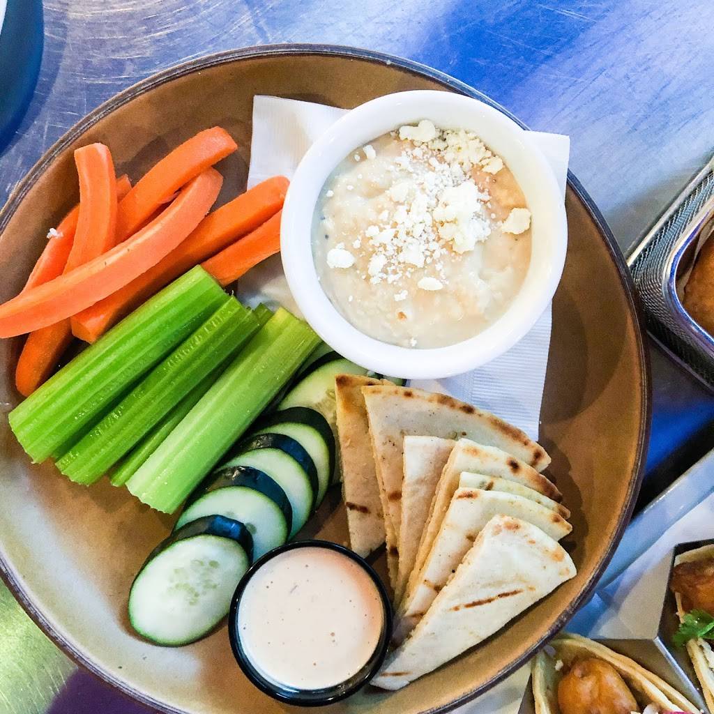 PKWY Tavern Flamingo | restaurant | 9820 W Flamingo Rd, Las Vegas, NV 89147, USA | 7022435329 OR +1 702-243-5329