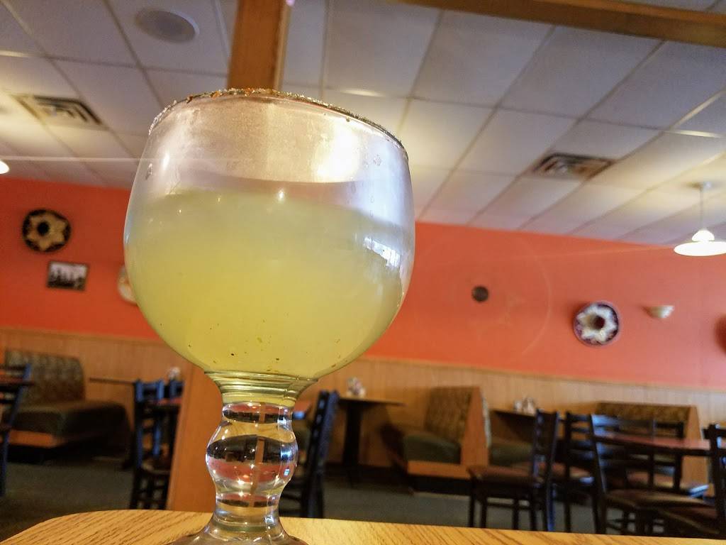 Rio Blanco | restaurant | 110 W Main St, Manchester, IA 52057, USA | 5639272744 OR +1 563-927-2744