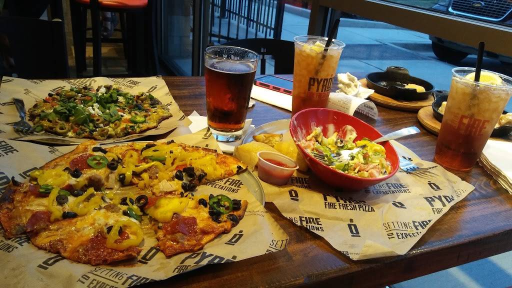 Moes Southwest Grill | restaurant | 5338 Goodman Rd, Olive Branch, MS 38654, USA | 6628746850 OR +1 662-874-6850