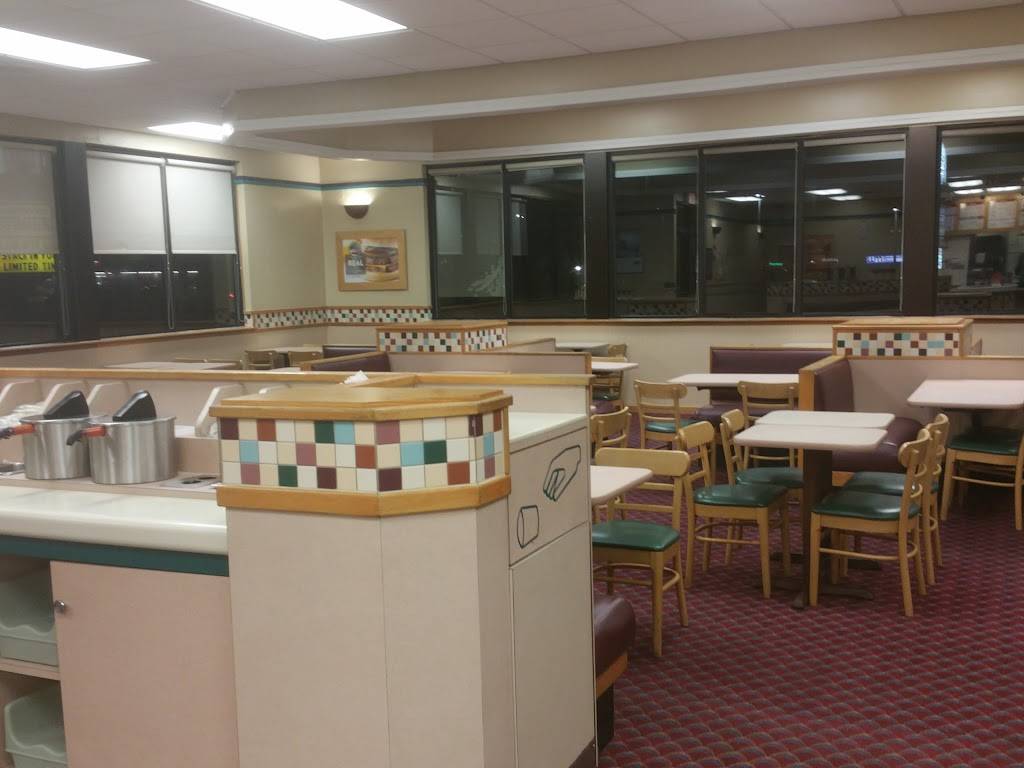 Wendys | restaurant | 1110 Blanding Blvd, Orange Park, FL 32065, USA | 9042764227 OR +1 904-276-4227