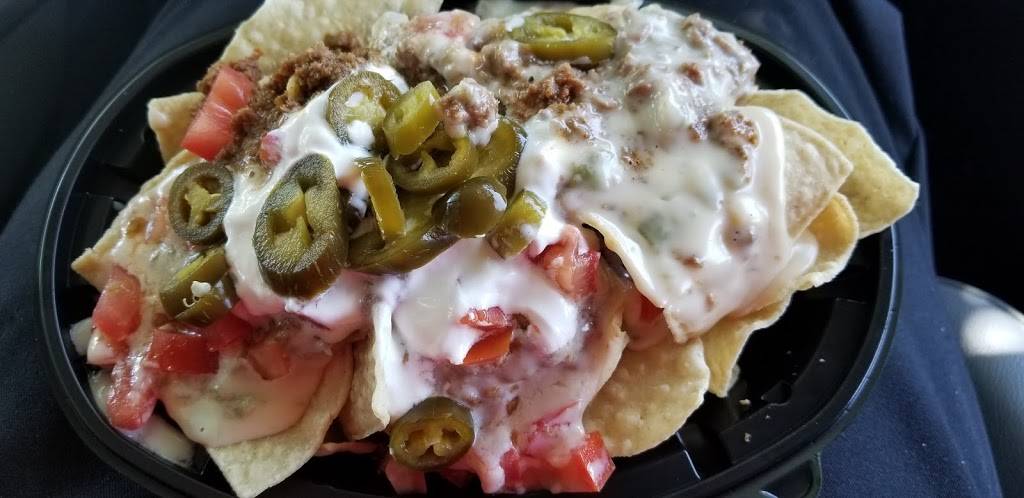 Del Taco | meal takeaway | 1415 Hillman St, Tulare, CA 93274, USA | 5596879058 OR +1 559-687-9058