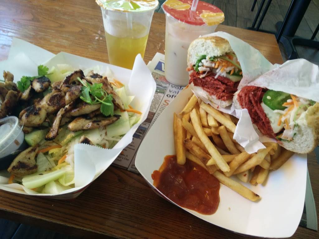 T-Cups Cafe | cafe | 1021 10th St, Modesto, CA 95354, USA | 2093007473 OR +1 209-300-7473