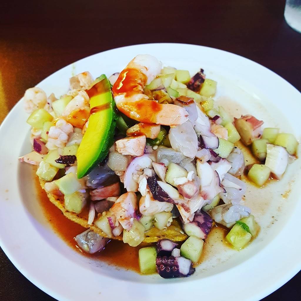 Culichi: Sushi & Mariscos | restaurant | 3017 Wilson Rd, Bakersfield, CA 93304, USA | 6618857053 OR +1 661-885-7053