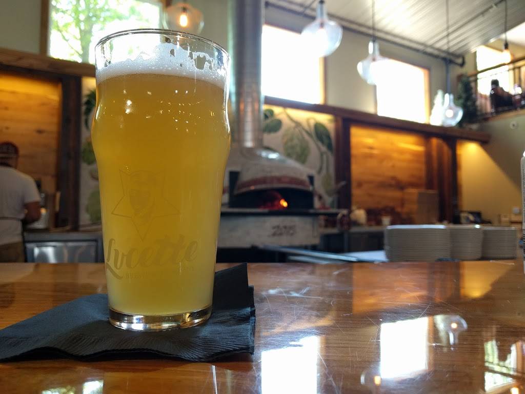 Lucette Brewing Company | restaurant | 910 Hudson Rd, Menomonie, WI 54751, USA | 7152316836 OR +1 715-231-6836