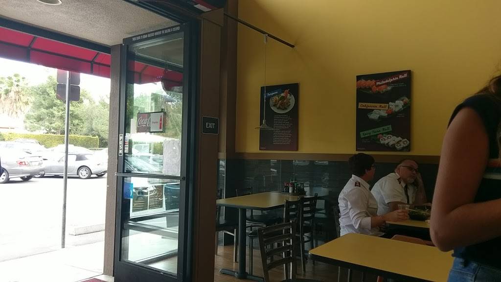 Yogis Grill | restaurant | 4904 Topanga Canyon Blvd, Woodland Hills, CA 91364, USA | 8187101641 OR +1 818-710-1641