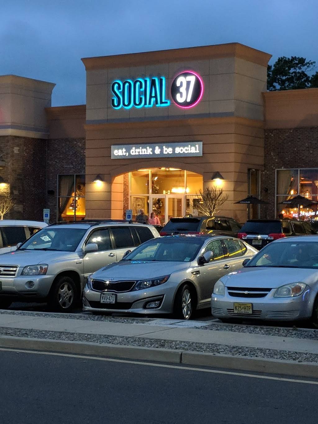 Social 37 | restaurant | 2 Rte 37 W Unit 2B, Toms River, NJ 08753, USA | 7322023737 OR +1 732-202-3737