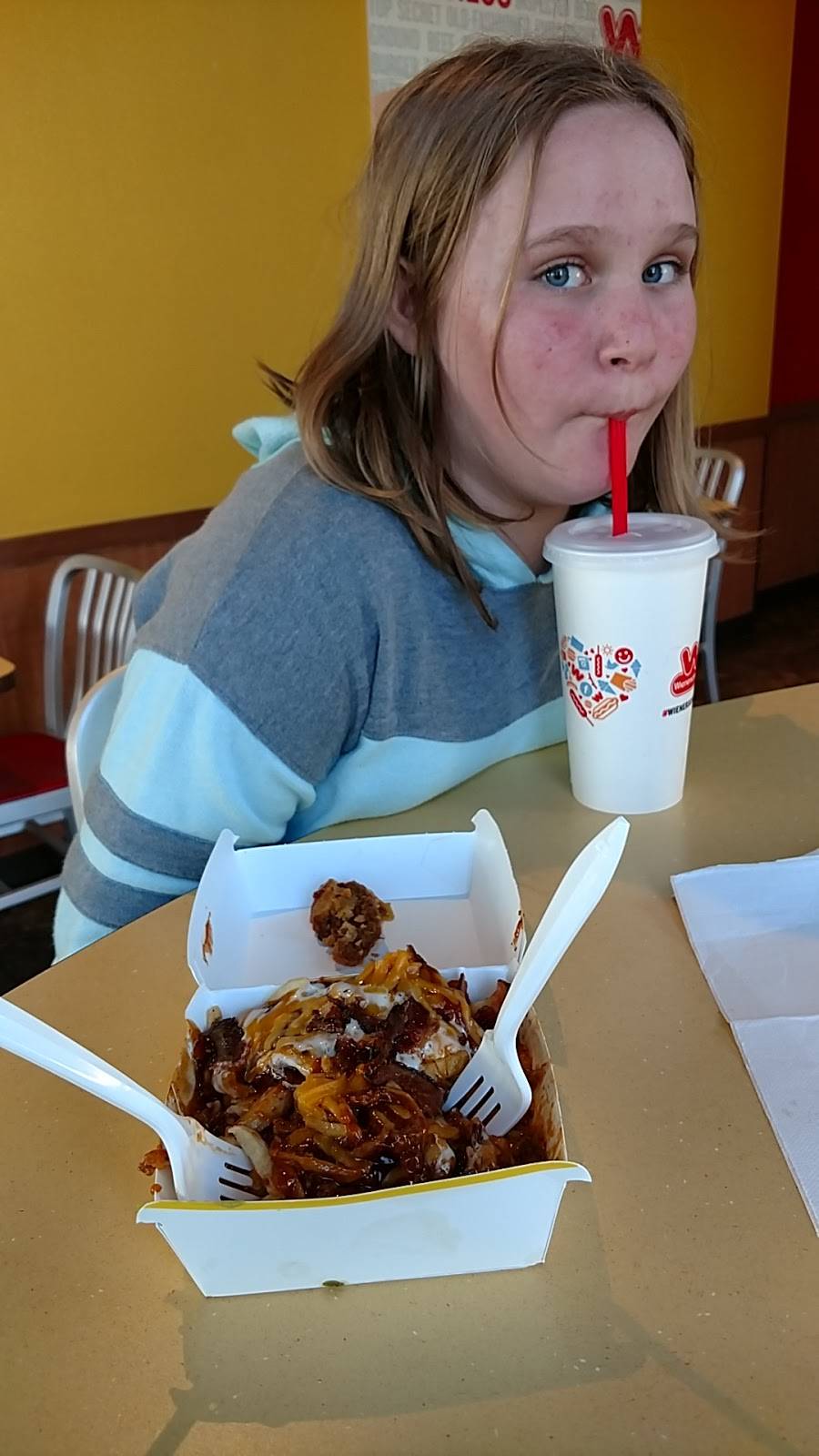 Wienerschnitzel | restaurant | 10207 San Sevaine Way, Jurupa Valley, CA 91752, USA | 9517901380 OR +1 951-790-1380