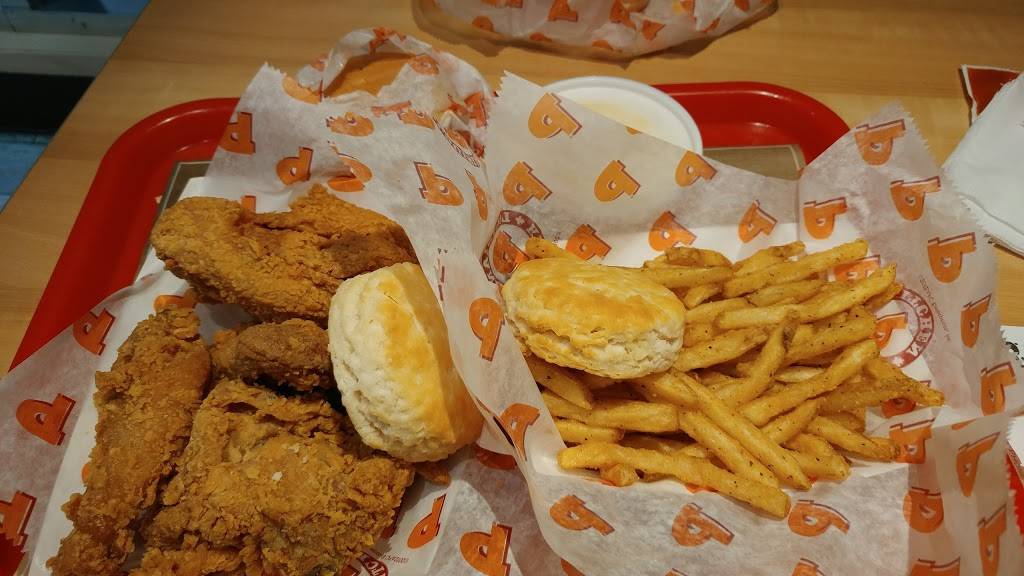 Popeyes Louisiana Kitchen | restaurant | 1046 Princess St, Kingston, ON K7L 1H2, Canada | 6135422020 OR +1 613-542-2020