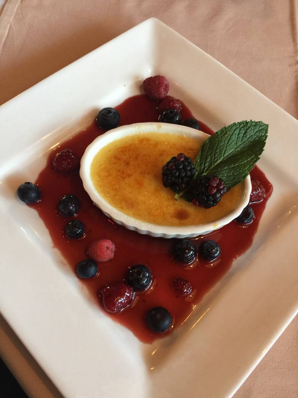 Gregorys Steak and Seafood Grille | restaurant | 900 N Atlantic Ave, Cocoa Beach, FL 32931, USA | 3217992557 OR +1 321-799-2557