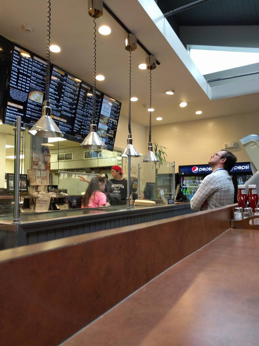 Wicked Cheesy | restaurant | 1079 Main St, Tewksbury, MA 01876, USA | 9788631901 OR +1 978-863-1901