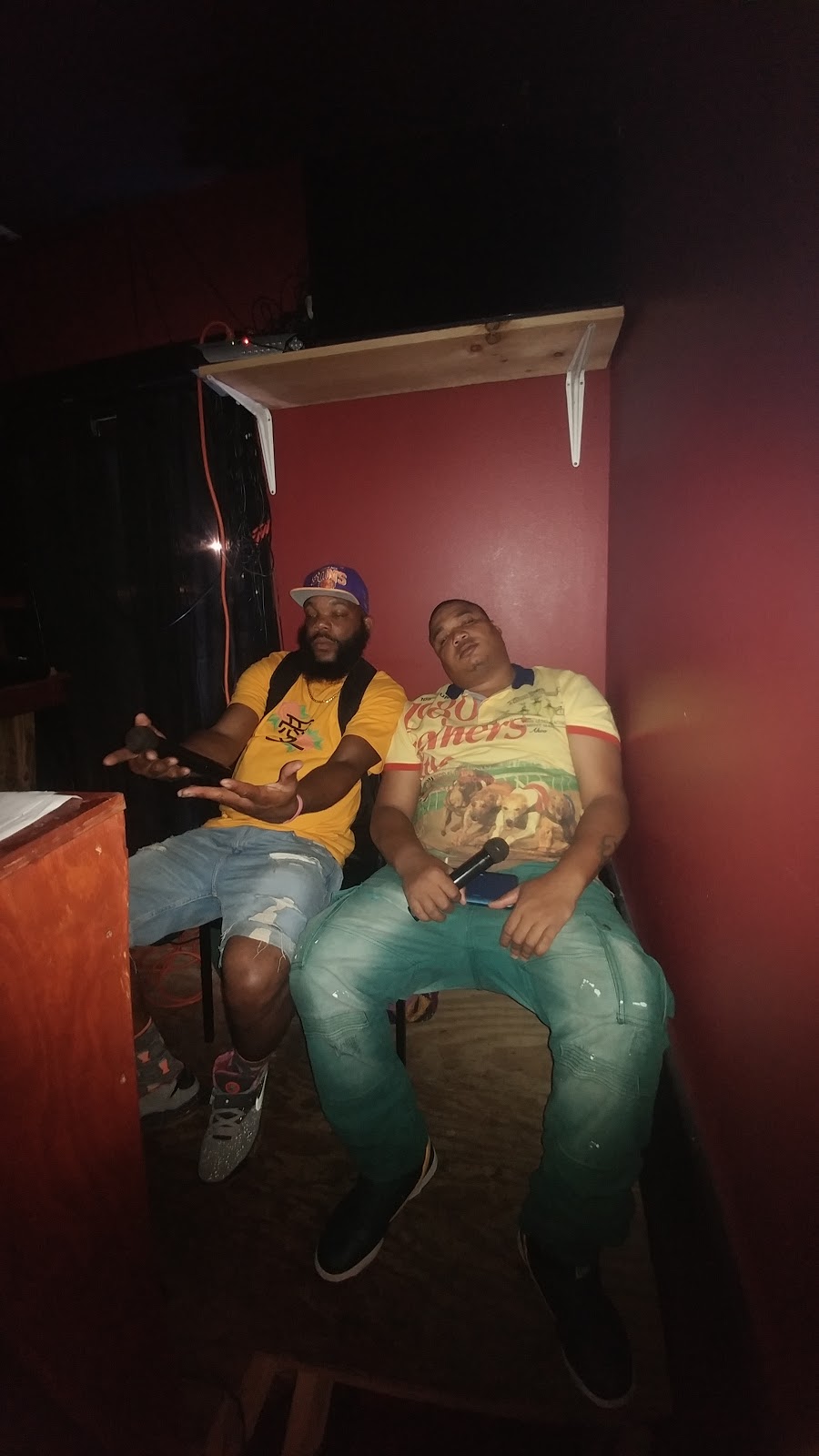 D Nu Spot | restaurant | 2159 Halls Mill Rd, Mobile, AL 36606, USA | 2513454358 OR +1 251-345-4358